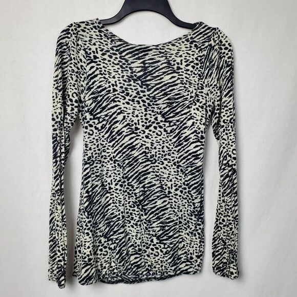 Daytrip MEDIUM Black/White Animal Print LS Blouse - Picture 5 of 8
